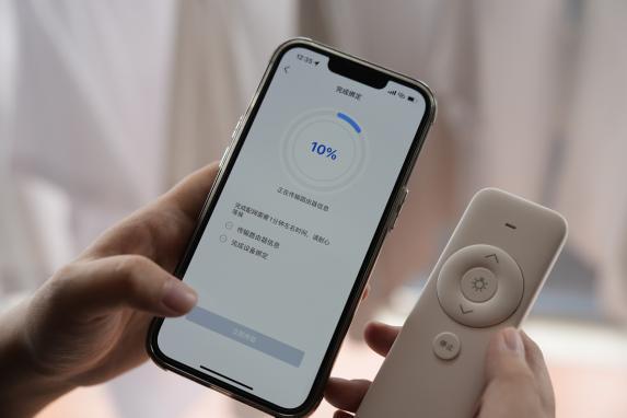 品质生活好太太助力打造舒适家AG凯发成为马竞合作智能晾衣(图2)