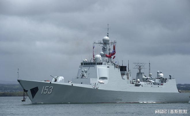 对比中国海军首次站在世界之巅振奋人心中美新锐驱逐舰数量(图5)